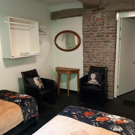 Ruim Voor 14 Personen * Eijsden