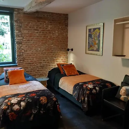 Ruim Voor 14 Personen Apartment