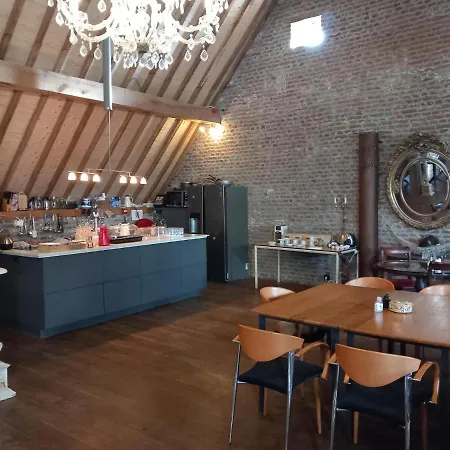 Ruim Voor 14 Personen شقة إيجسدين