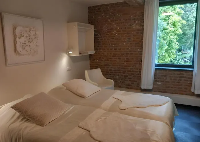 Ruim Voor 14 Personen Эйсден