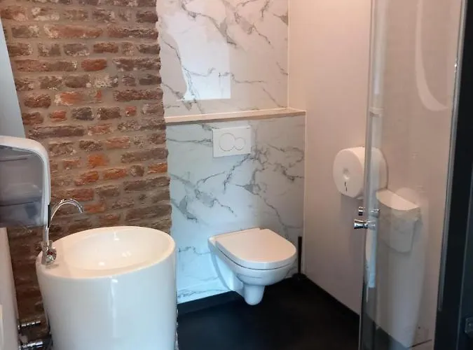 Апартаменты Ruim Voor 14 Personen Эйсден