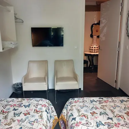 Ruim Voor 14 Personen Lägenhet Eijsden