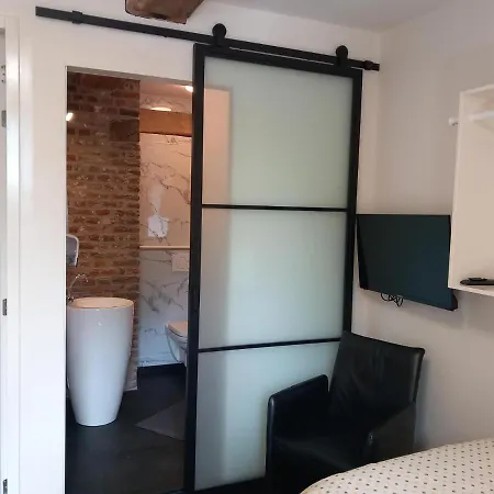 Ruim Voor 14 Personen Lägenhet *