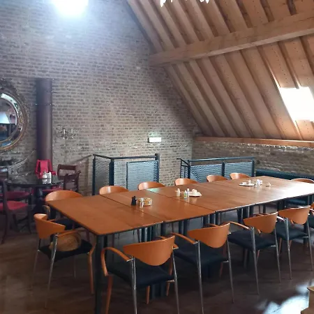 Ruim Voor 14 Personen Lägenhet